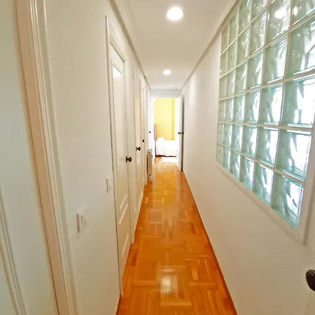 Amplio Y Luminoso En Urbanizacion Con Piscina Y Garaje Privado Apartment *