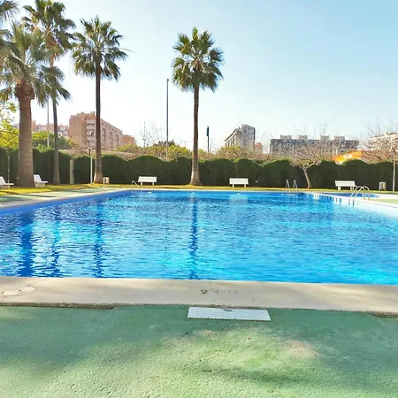 Apartment Amplio Y Luminoso En Urbanizacion Con Piscina Y Garaje Privado Alicante