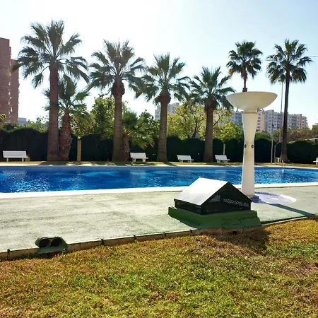 Apartment Amplio Y Luminoso En Urbanizacion Con Piscina Y Garaje Privado Alicante